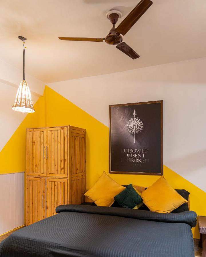 Whoopers Hostel Касол Екстериор снимка