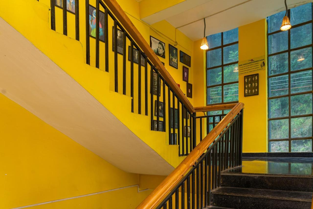 Whoopers Hostel Касол Екстериор снимка