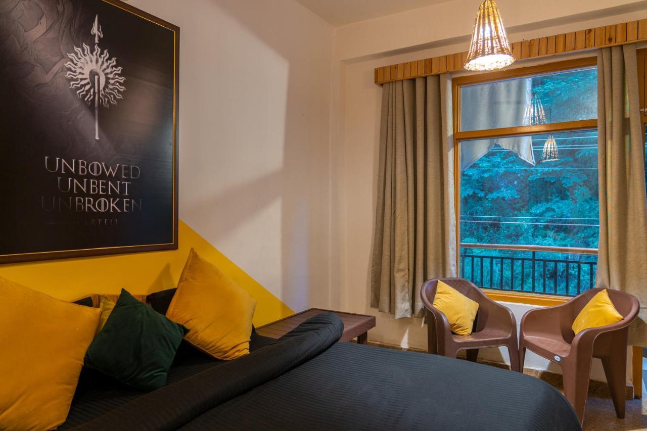 Whoopers Hostel Касол Екстериор снимка